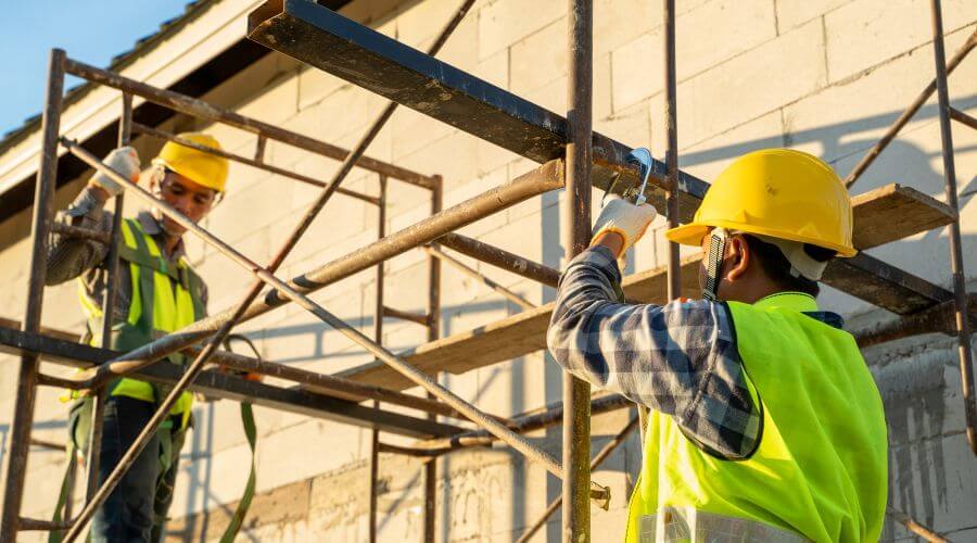 Professional Emergency Roof Repairs in Fort Wainwright, AK